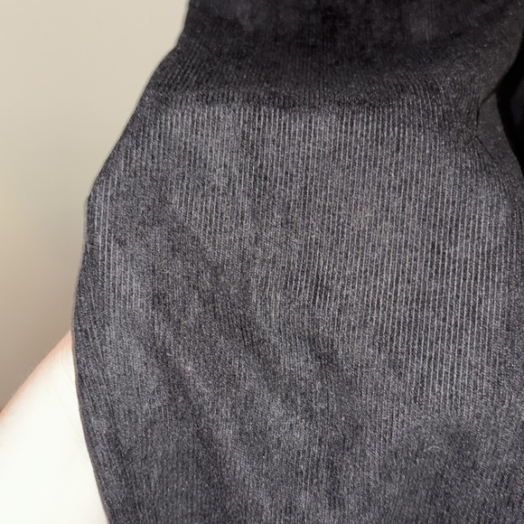 SHEIN Black Jumpsuit with Square Neckline and Relaxed Fit - Picture 3 of 10